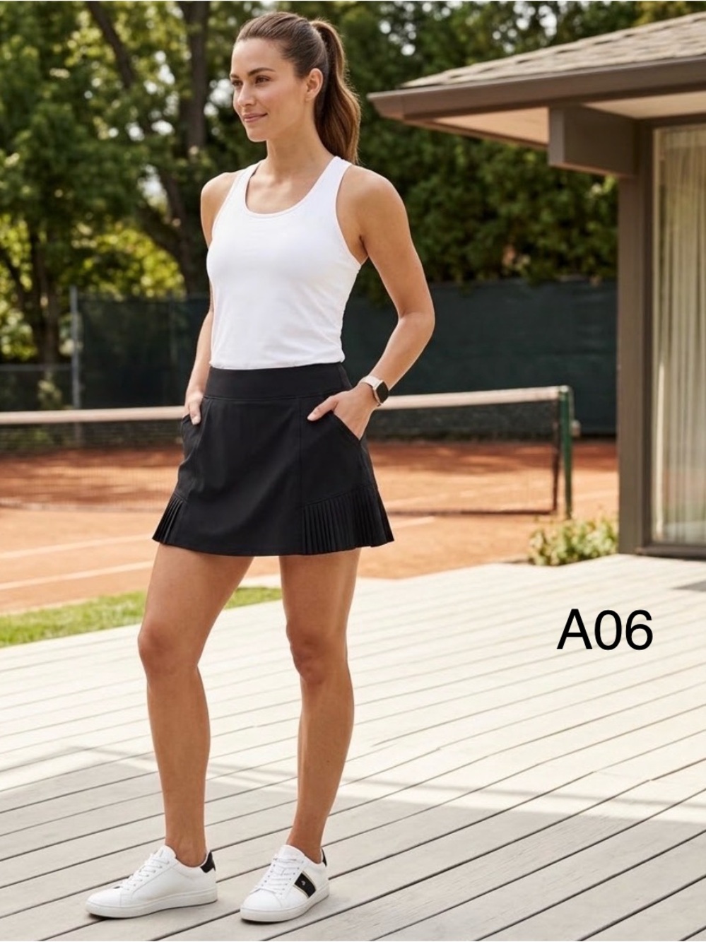 Mondetta Black Pleated Tennis Skirt with Side Pockets, Size Large